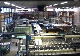 Firmenhistorie 1996 Maschinenanlagen zur Herstellung Produktelinie Silent Metall- und Kunststoffproduktion design + technics in der Schweiz