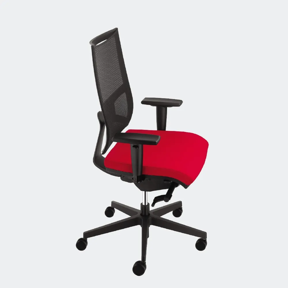 Büromöbel Bürotische Bürodrehstuhl TEAM STRIKE Hochlehner ergonomischer Sitzkomfort mit Synchronmechanik Schweiz L+S AG design + technics
