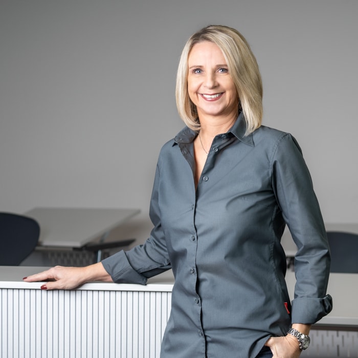 Iris Coray CFO Verkaufsaussendienst führendes schweizer Familienunternehmen Ansprechpartner