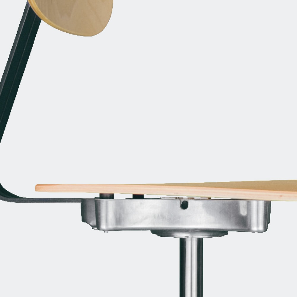 Schulmöbel Produkte Stühle Stuhllinie JOY Holzschalenstühle mit Wippemit hoher Lebensdauer L+S AG in der Schweiz