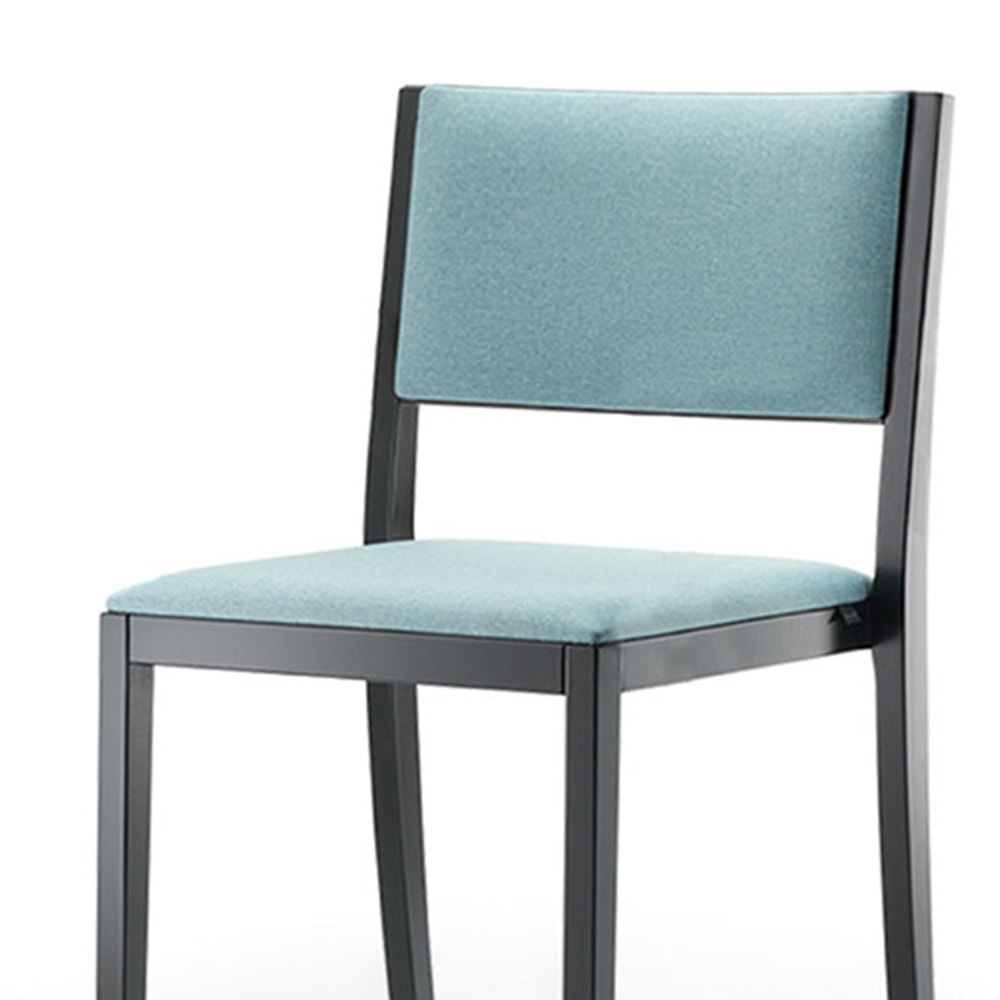 Stuhl BONNIE & CLYDE aus hochwertigen Materialien Rückenvollpolster blau L&S AG in der Schweiz