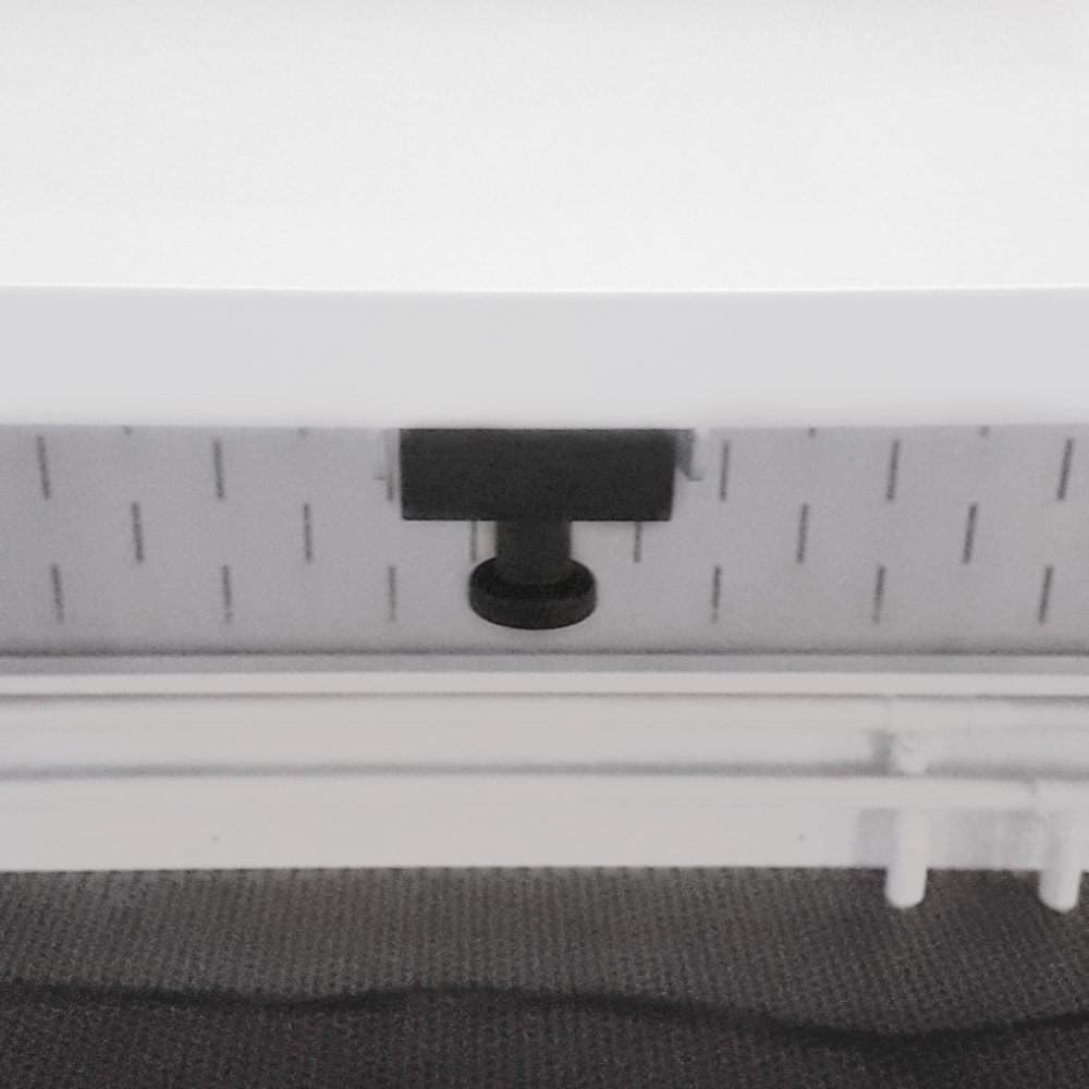 Schulmöbel Tische Elektrohubtisch delta e-move Elektroantrieb stufenlos verstellbar L+S AG in Sommeri